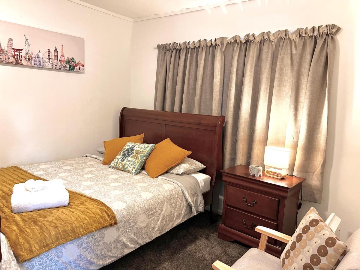 Adorable 2 Bedroom Unit Walk To Town 로토루아 외부 사진